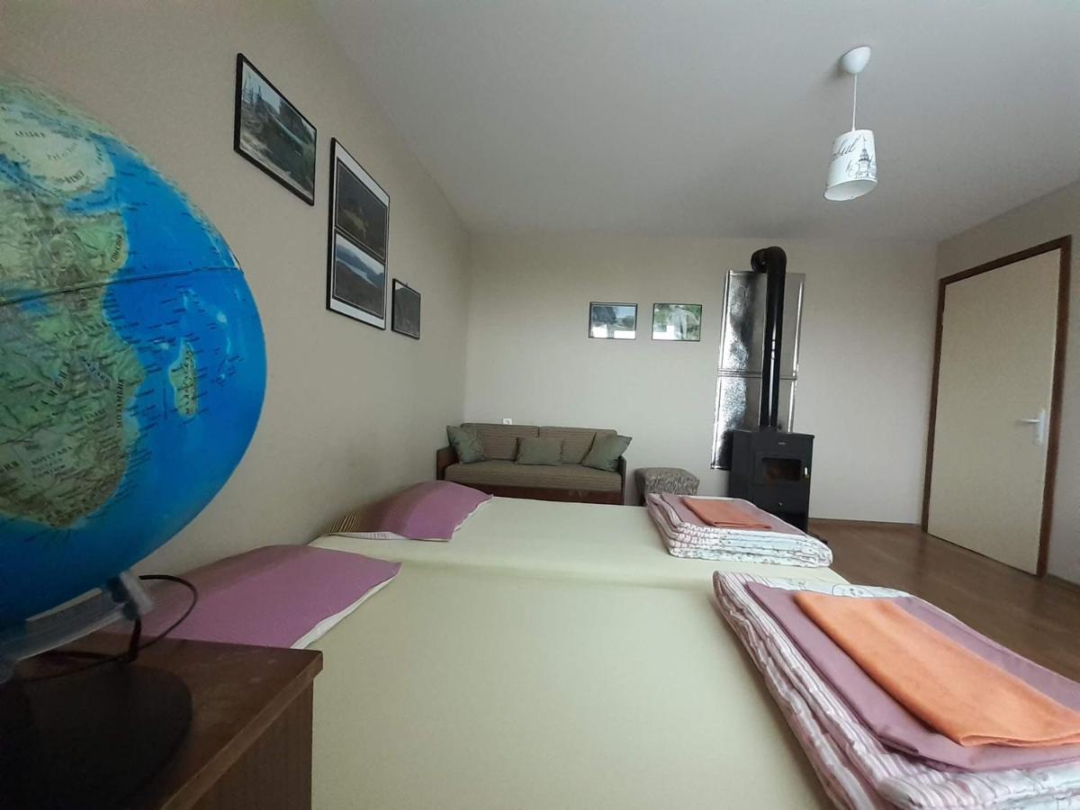 Mihaela Lake Retreat Yuvalar 外观 照片