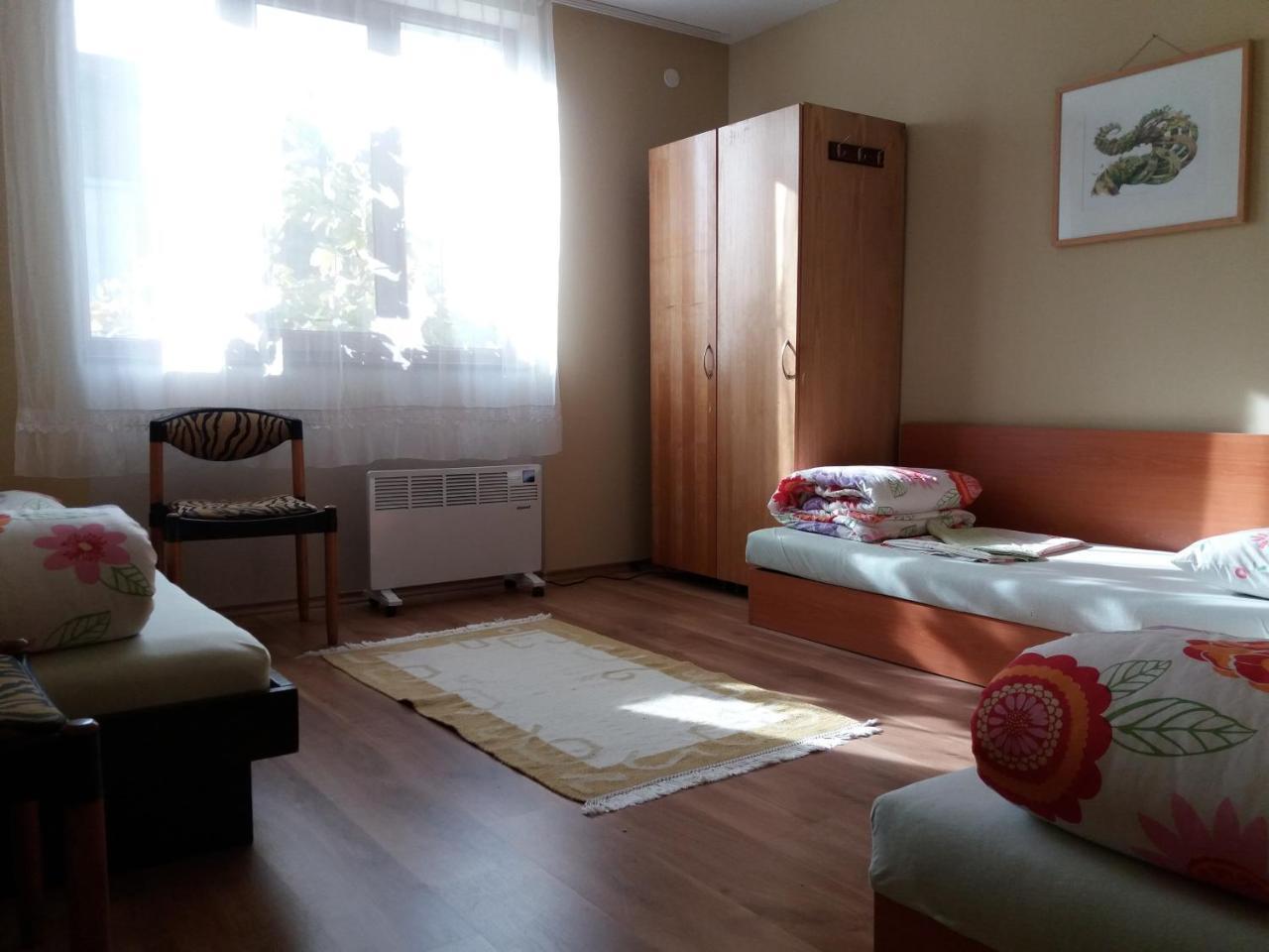 Mihaela Lake Retreat Yuvalar 外观 照片